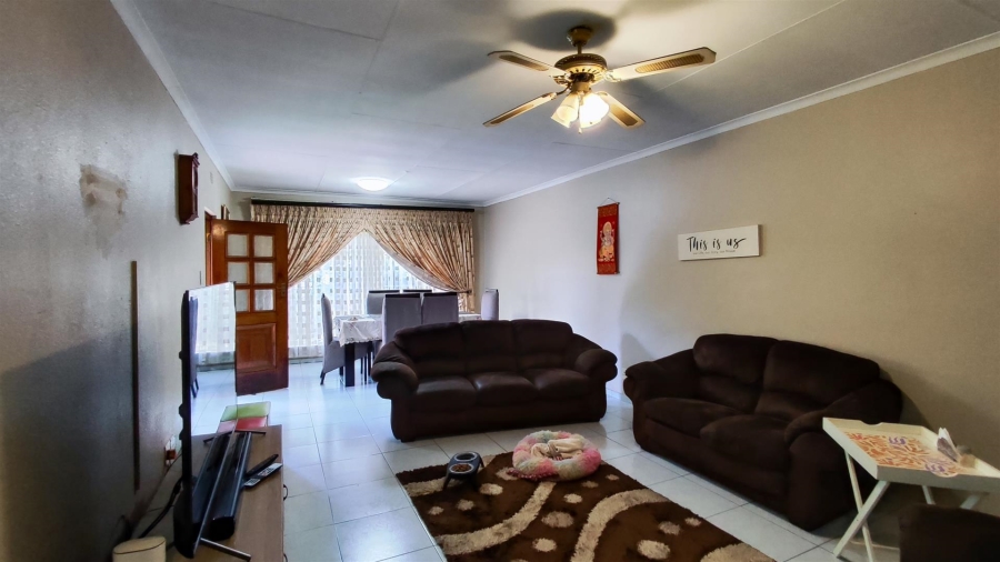3 Bedroom Property for Sale in Edleen Gauteng