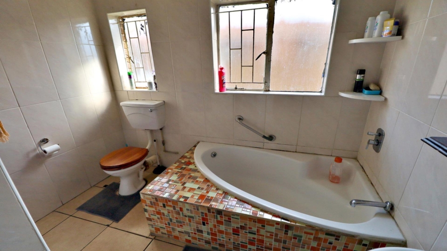 2 Bedroom Property for Sale in Norkem Park Gauteng
