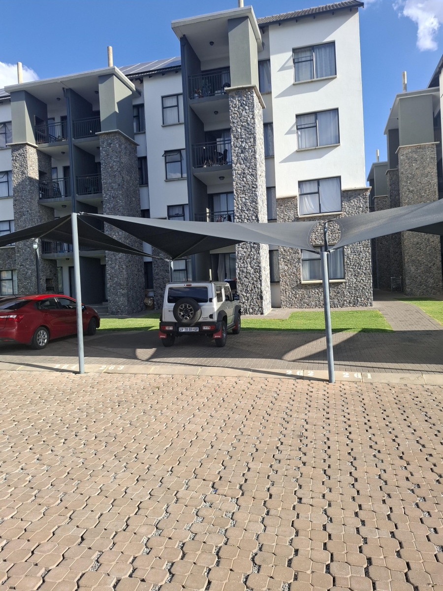 2 Bedroom Property for Sale in Glen Marais Gauteng