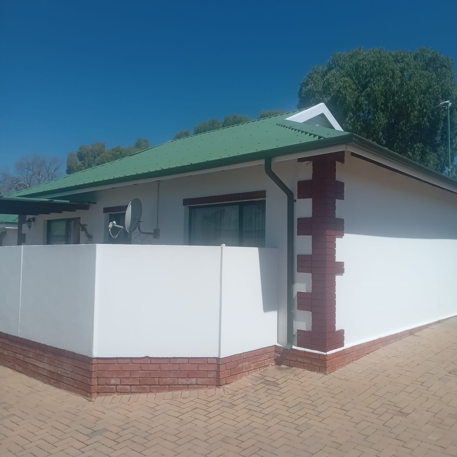 2 Bedroom Property for Sale in Cullinan Gauteng