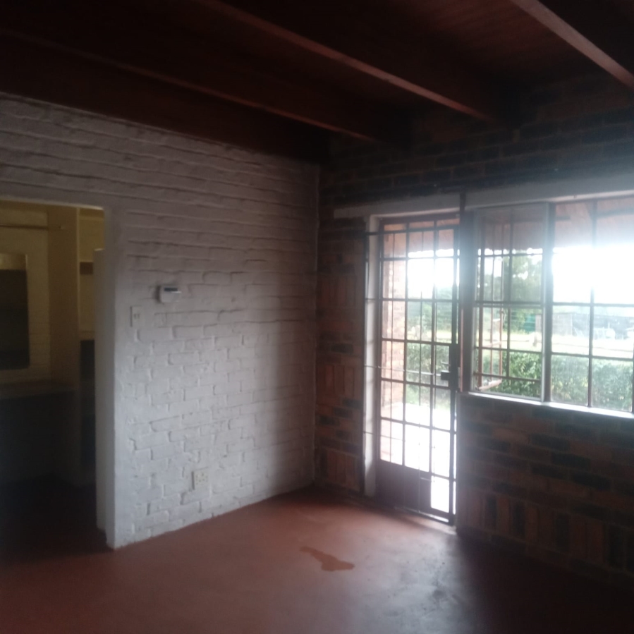 To Let 3 Bedroom Property for Rent in Knoppieslaagte Gauteng