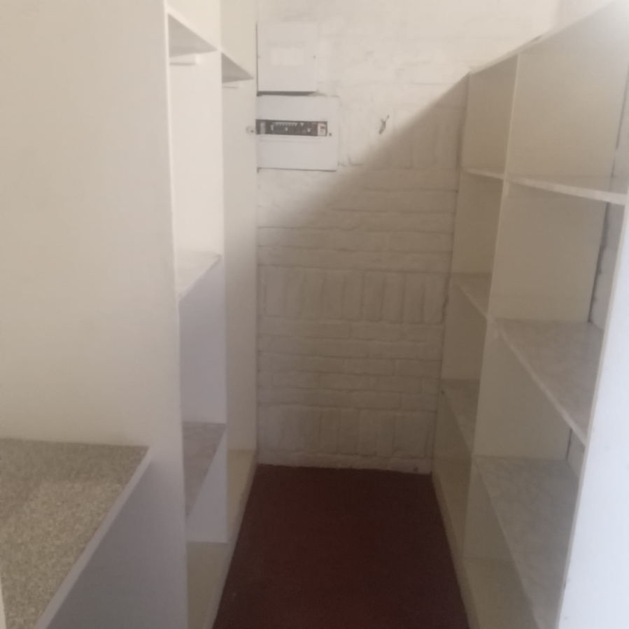 To Let 3 Bedroom Property for Rent in Knoppieslaagte Gauteng