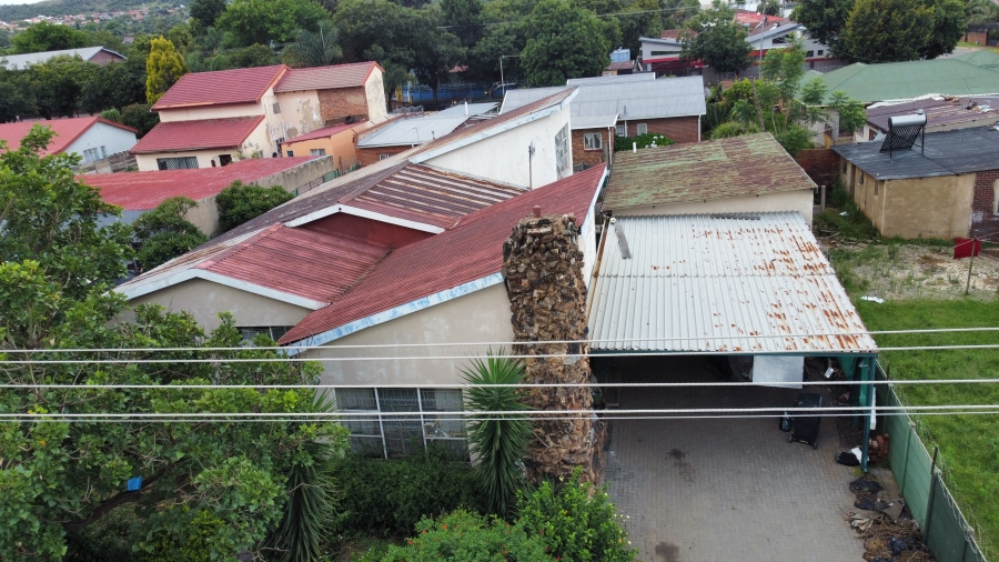 5 Bedroom Property for Sale in Danville Gauteng