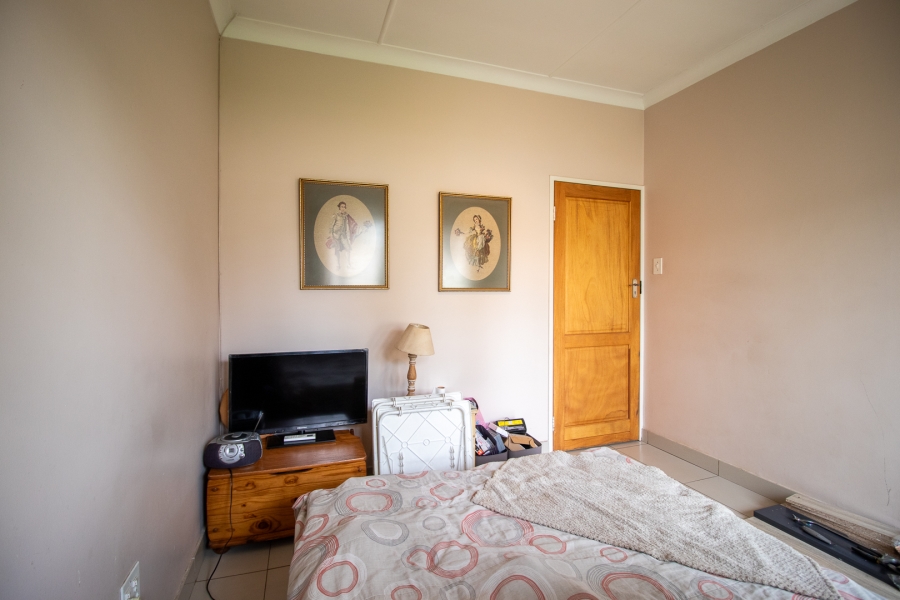 3 Bedroom Property for Sale in Ridgeway Gauteng
