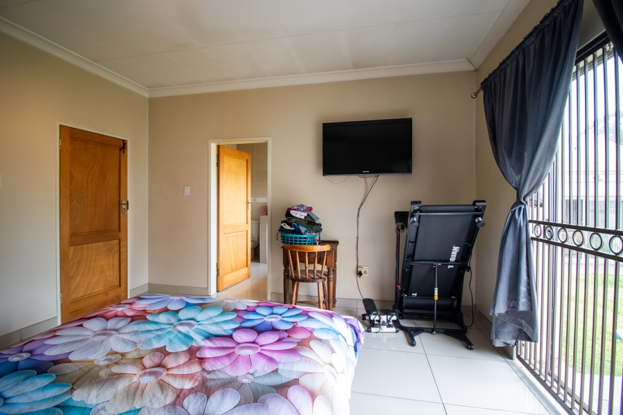 3 Bedroom Property for Sale in Ridgeway Gauteng