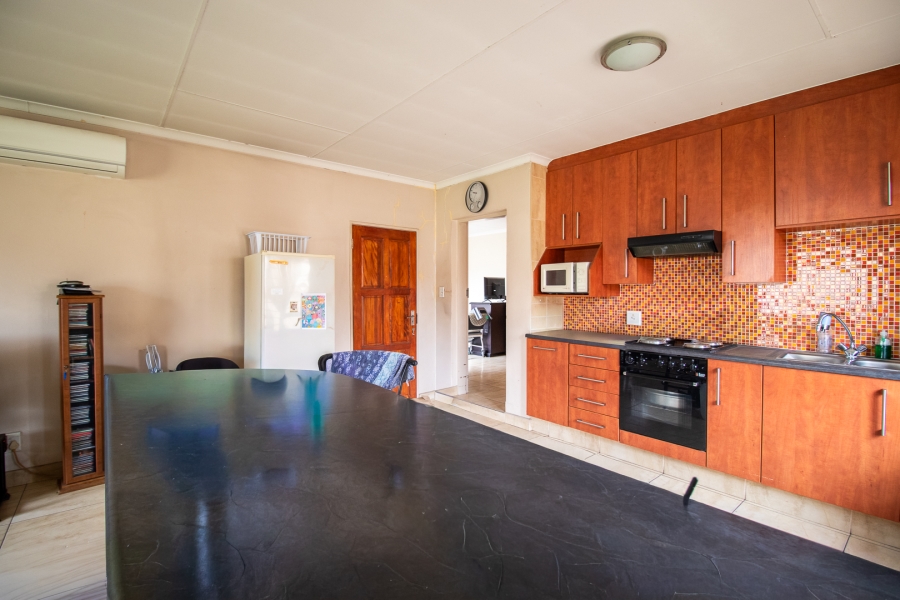 3 Bedroom Property for Sale in Ridgeway Gauteng