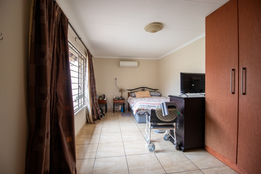 3 Bedroom Property for Sale in Ridgeway Gauteng