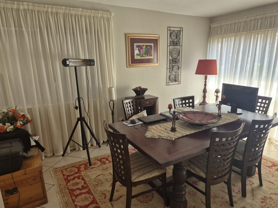 4 Bedroom Property for Sale in Bassonia Gauteng