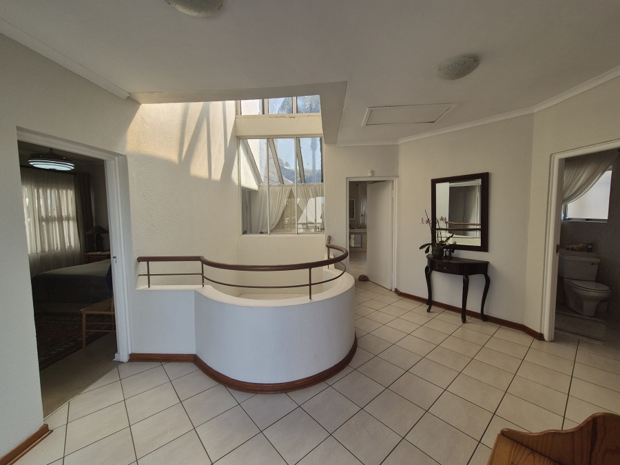 4 Bedroom Property for Sale in Bassonia Gauteng