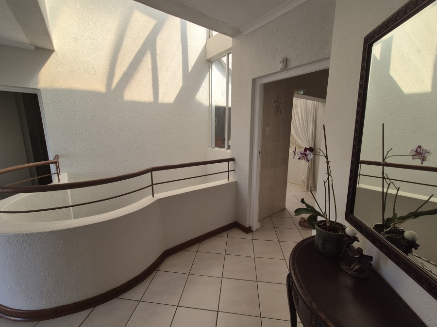 4 Bedroom Property for Sale in Bassonia Gauteng