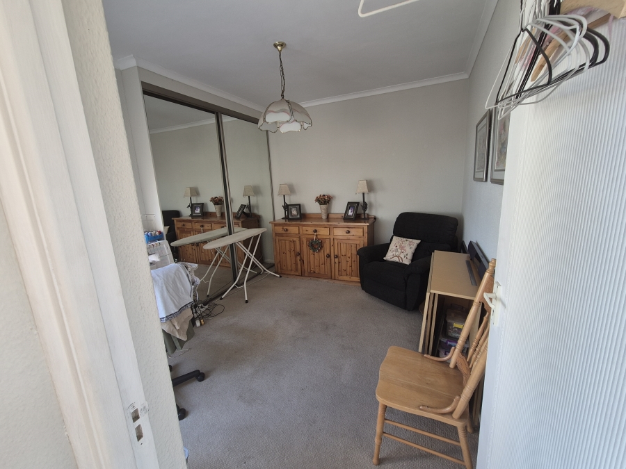 4 Bedroom Property for Sale in Bassonia Gauteng