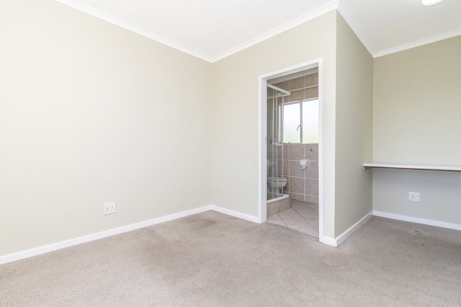 2 Bedroom Property for Sale in Noordhang Gauteng