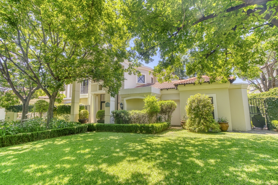 4 Bedroom Property for Sale in Cedar Lakes Gauteng