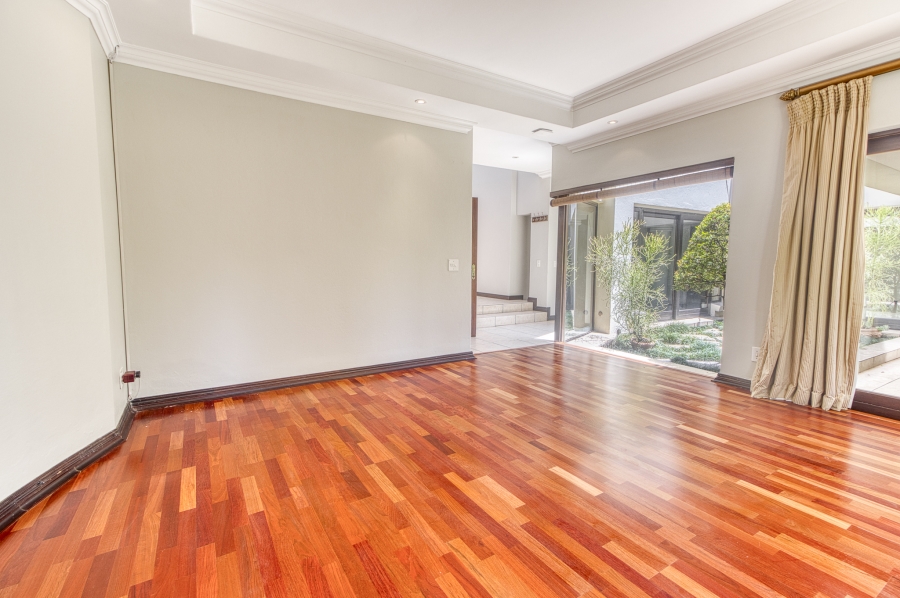 4 Bedroom Property for Sale in Cedar Lakes Gauteng