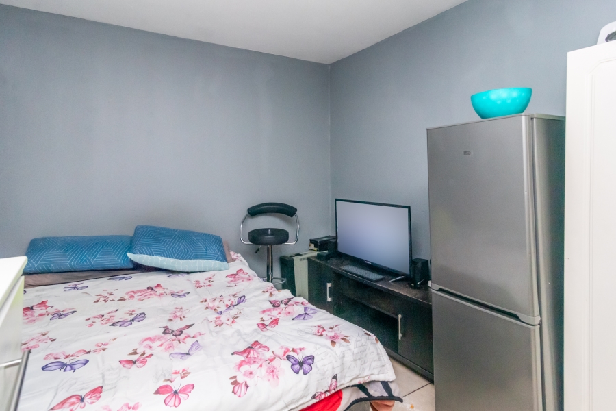 11 Bedroom Property for Sale in Protea Glen Gauteng