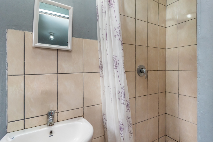 11 Bedroom Property for Sale in Protea Glen Gauteng