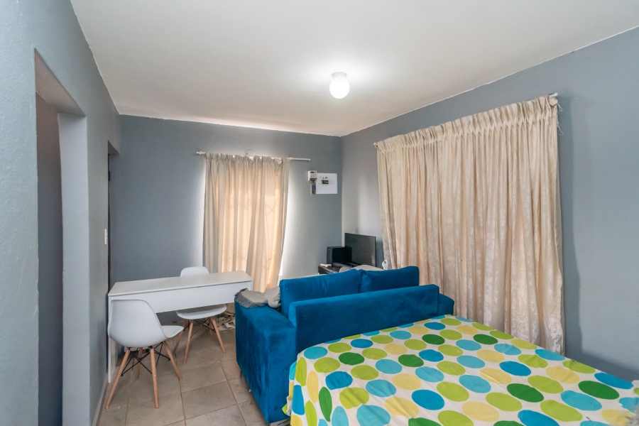 11 Bedroom Property for Sale in Protea Glen Gauteng