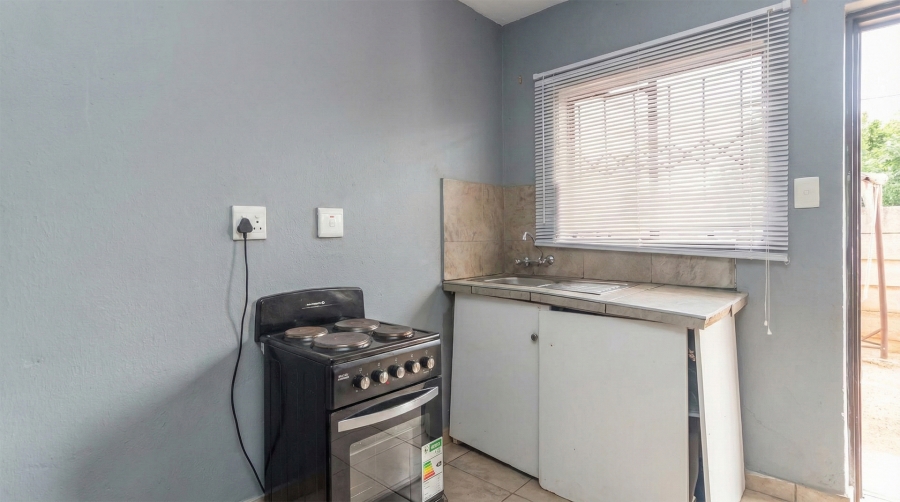 11 Bedroom Property for Sale in Protea Glen Gauteng