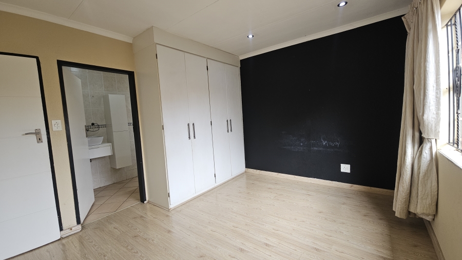 To Let 3 Bedroom Property for Rent in Carlswald Gauteng