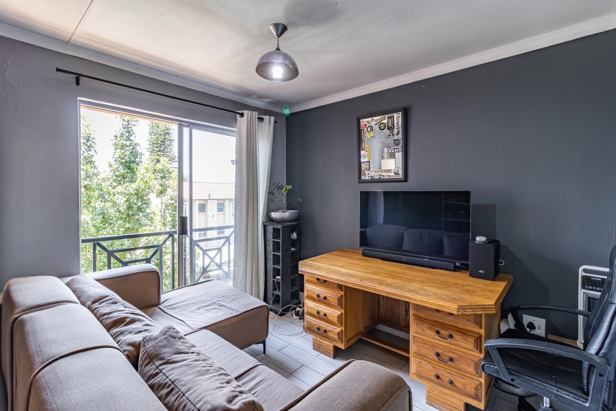 1 Bedroom Property for Sale in Bryanston Gauteng