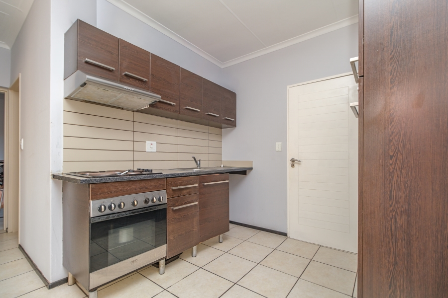 2 Bedroom Property for Sale in Noordhang Gauteng