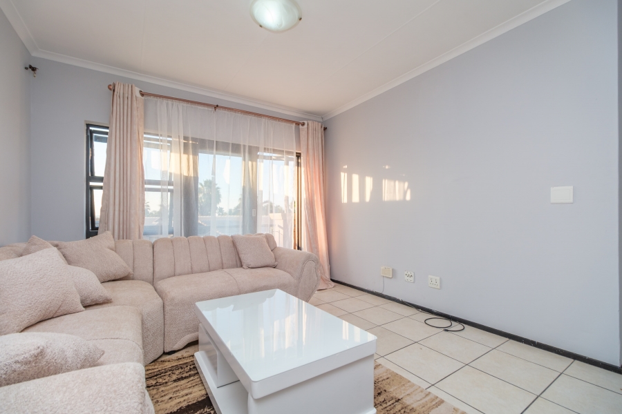 2 Bedroom Property for Sale in Noordhang Gauteng