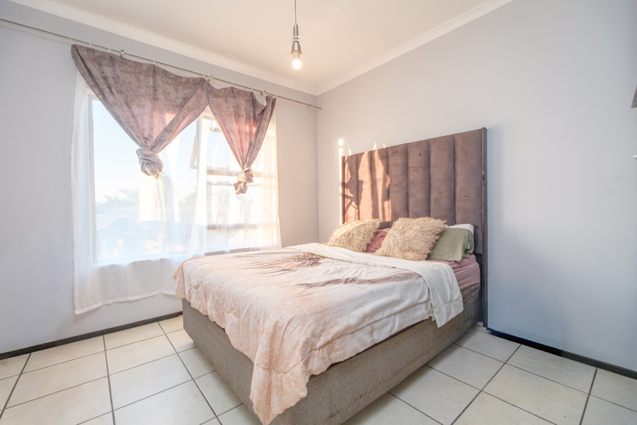 2 Bedroom Property for Sale in Noordhang Gauteng