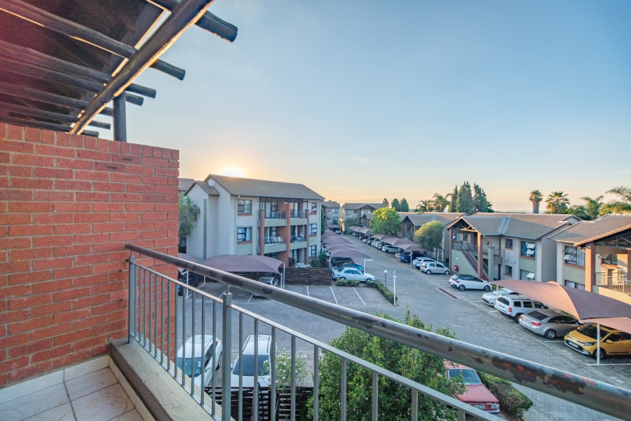 2 Bedroom Property for Sale in Noordhang Gauteng