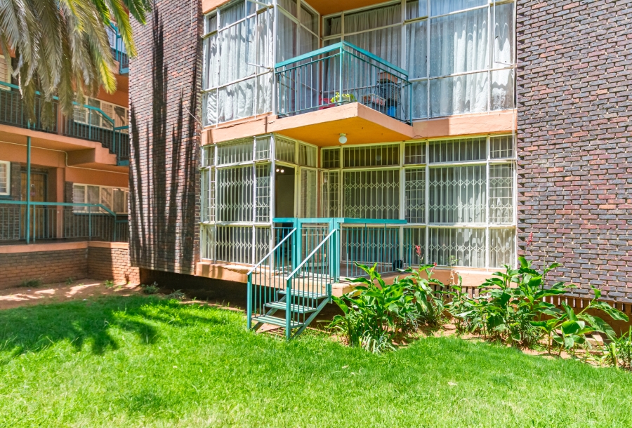 2 Bedroom Property for Sale in Florida Gauteng