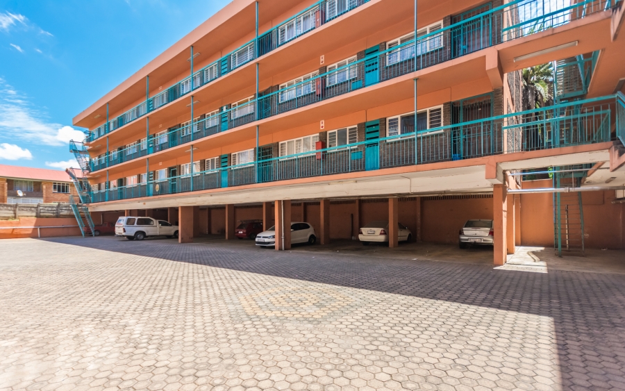 2 Bedroom Property for Sale in Florida Gauteng