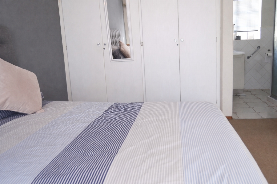 3 Bedroom Property for Sale in Rangeview Gauteng