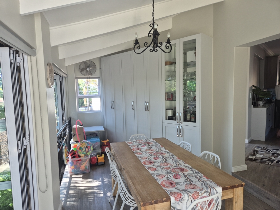 5 Bedroom Property for Sale in Bassonia Gauteng