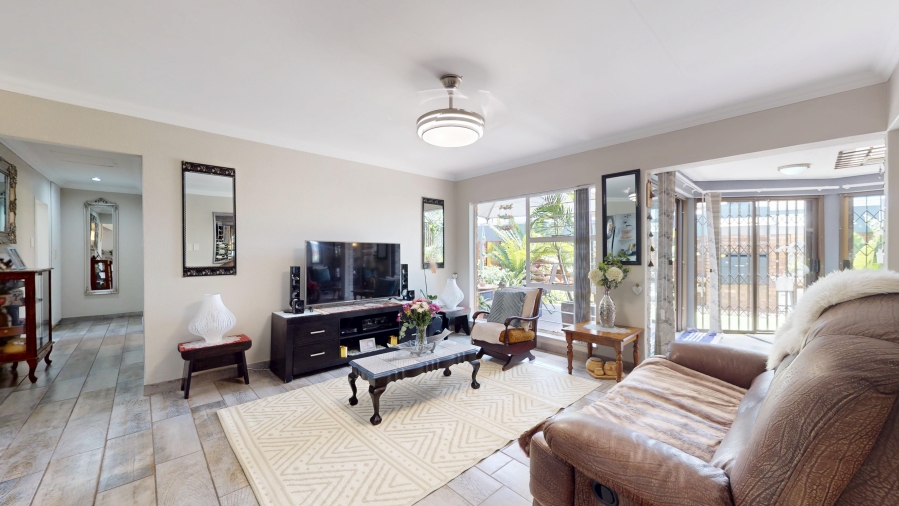 3 Bedroom Property for Sale in Sunward Park Gauteng