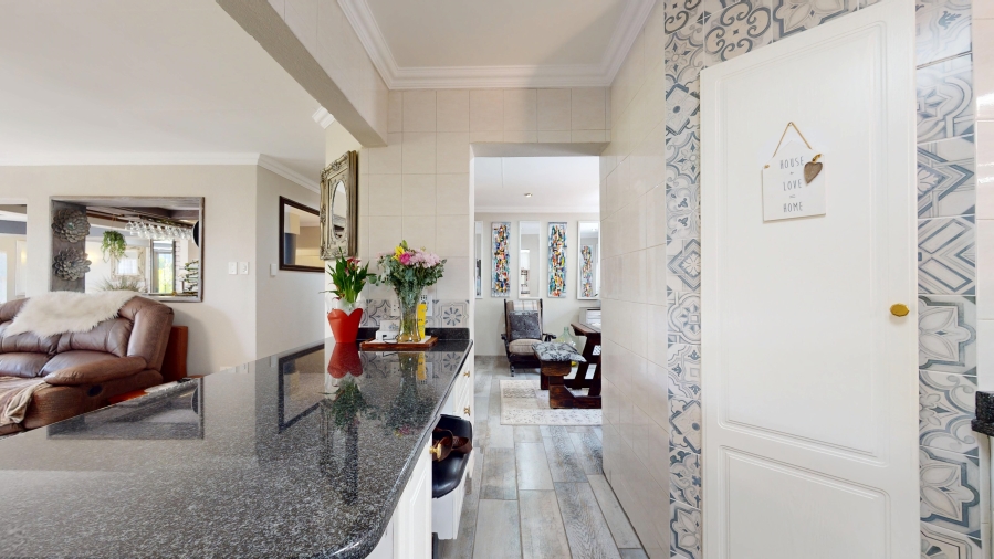 3 Bedroom Property for Sale in Sunward Park Gauteng