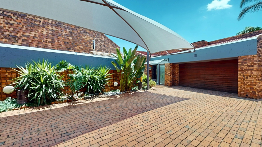 3 Bedroom Property for Sale in Sunward Park Gauteng