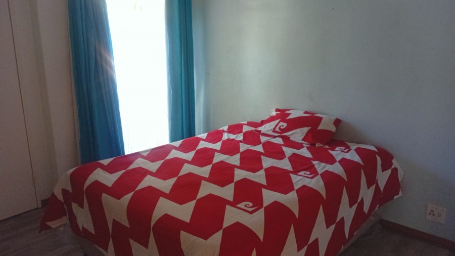 6 Bedroom Property for Sale in Three Rivers East Gauteng