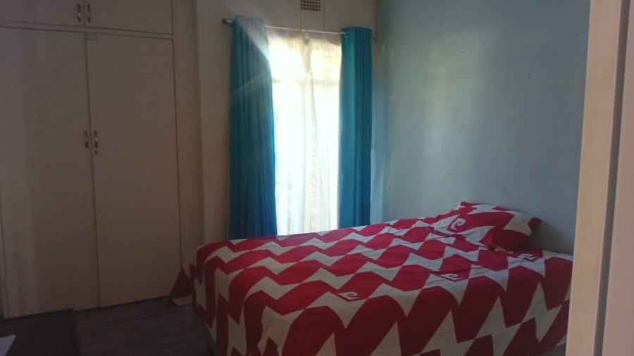 6 Bedroom Property for Sale in Three Rivers East Gauteng