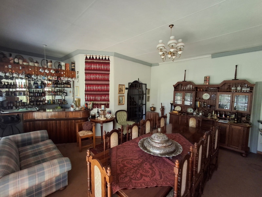 5 Bedroom Property for Sale in Theresa Park Gauteng