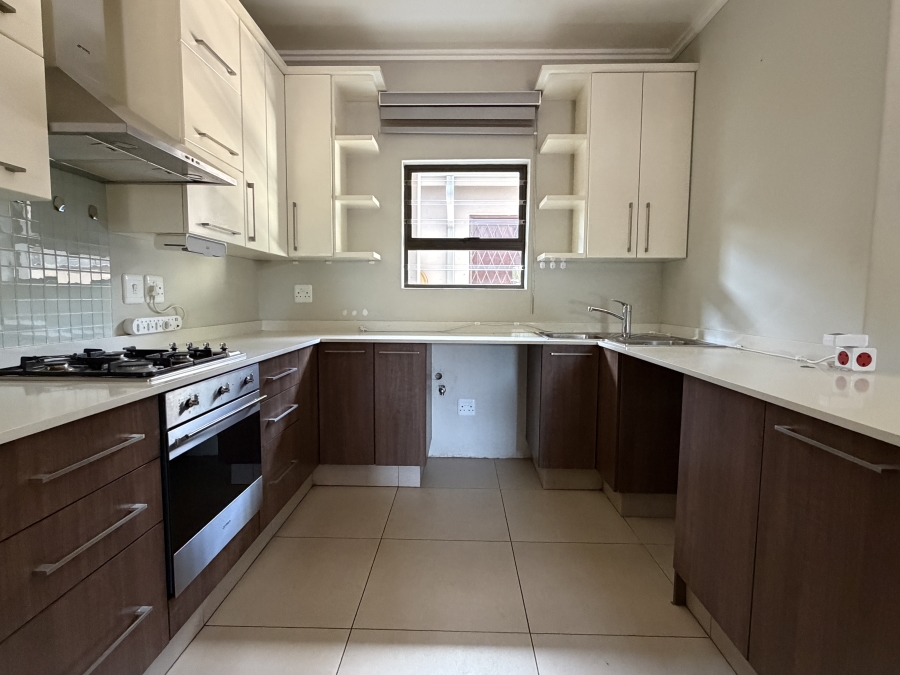 2 Bedroom Property for Sale in Bedfordview Gauteng