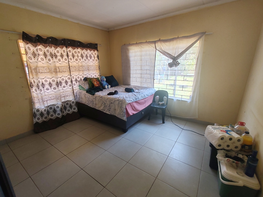 5 Bedroom Property for Sale in Danville Gauteng