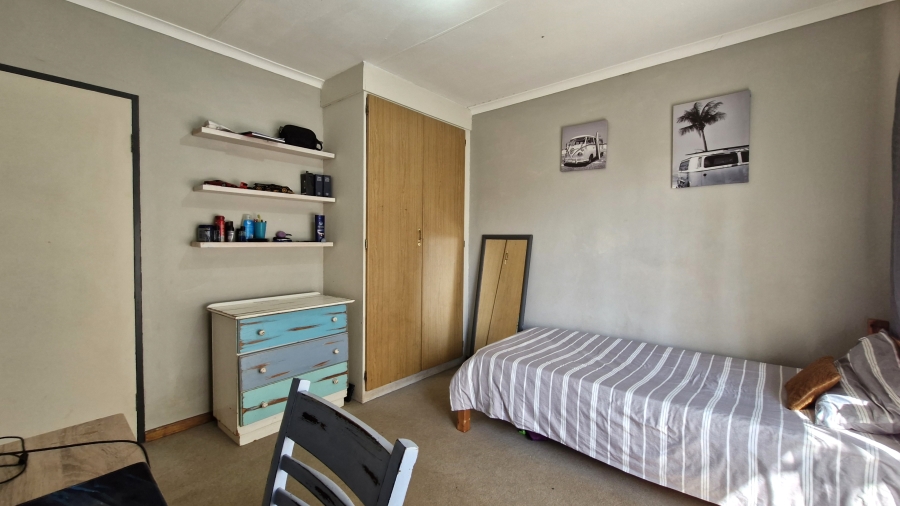 3 Bedroom Property for Sale in Rooihuiskraal North Gauteng