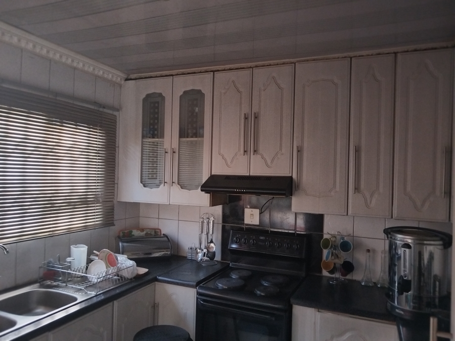 2 Bedroom Property for Sale in Stretford Gauteng