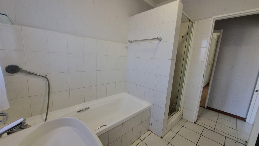 2 Bedroom Property for Sale in Castleview Gauteng