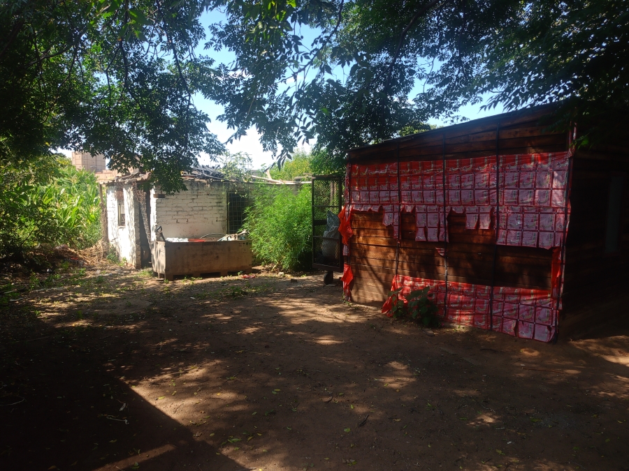 3 Bedroom Property for Sale in Unitas Park Gauteng