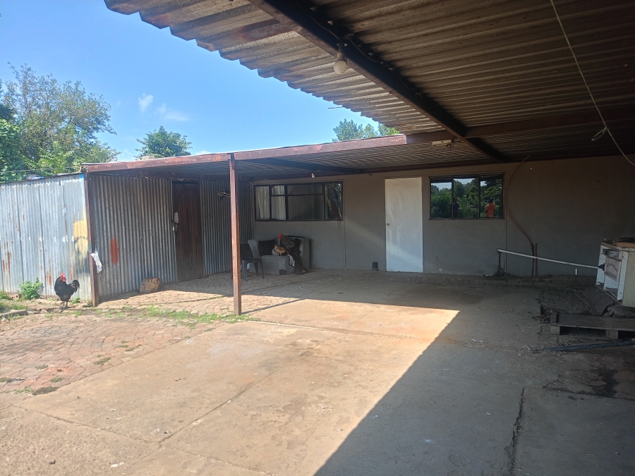 3 Bedroom Property for Sale in Unitas Park Gauteng