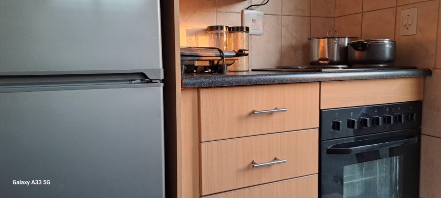 2 Bedroom Property for Sale in New Payneville Gauteng