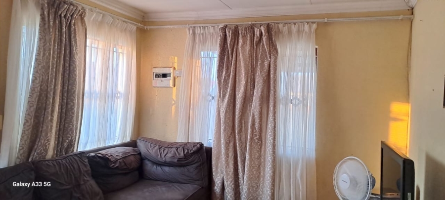 2 Bedroom Property for Sale in New Payneville Gauteng