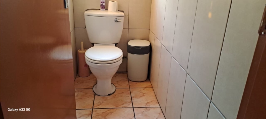 2 Bedroom Property for Sale in New Payneville Gauteng