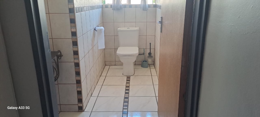 4 Bedroom Property for Sale in Lodeyko Gauteng