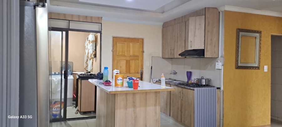 3 Bedroom Property for Sale in New Payneville Gauteng